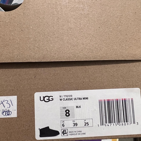 New w/box UGG Ultra Mini Women’s size 8 - Picture 11 of 13